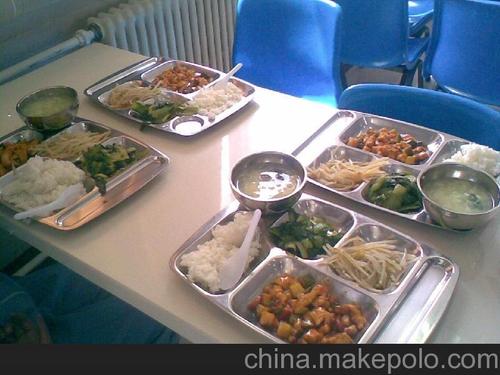 澄海工廠食堂承包 如何用一餐飯留住員工的心？